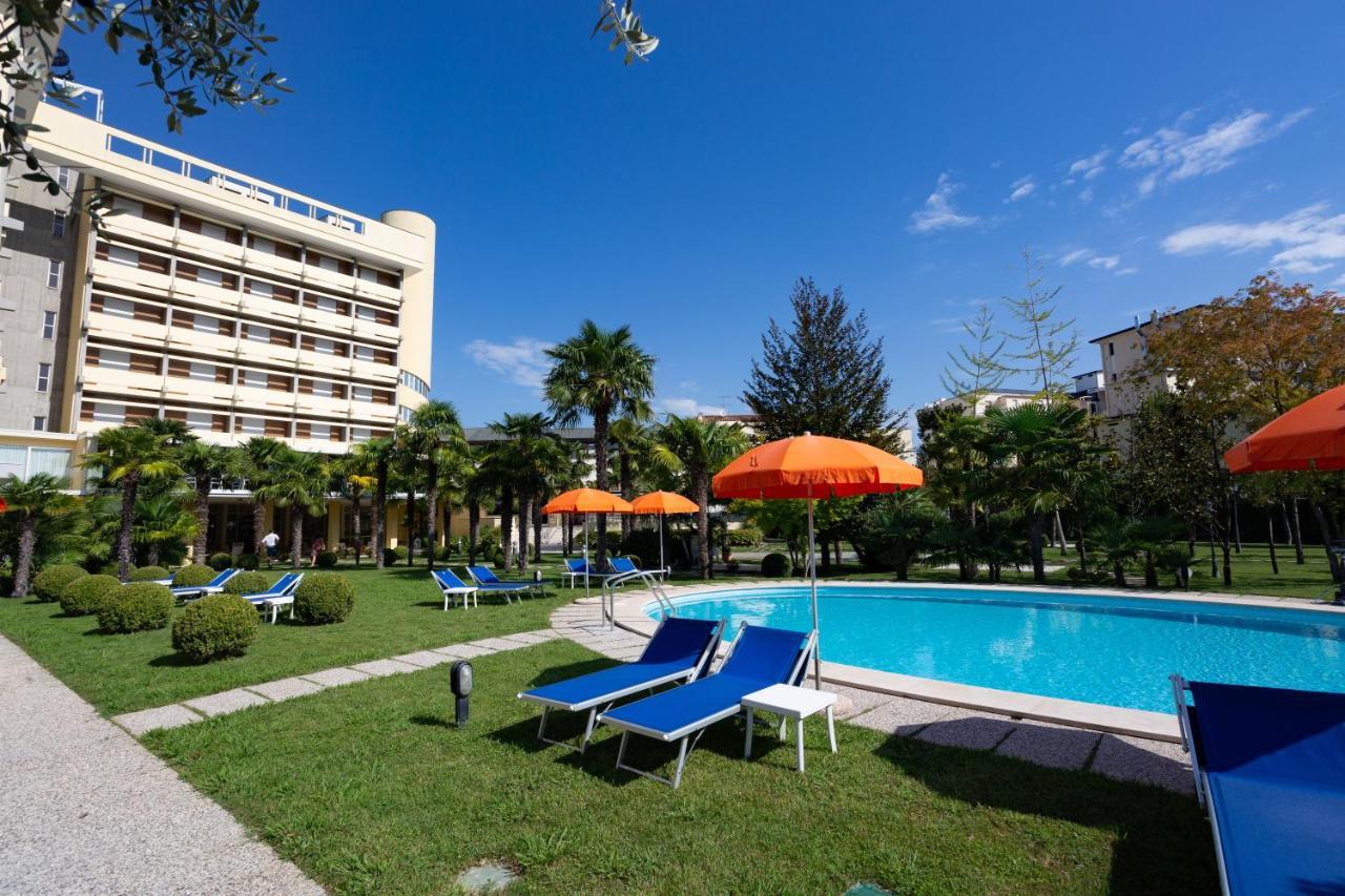 אבנו טרמה Hotel Savoia Thermae & Spa (Adults Only) מראה חיצוני תמונה