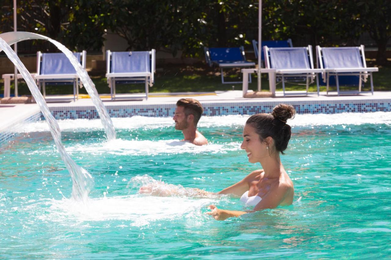 אבנו טרמה Hotel Savoia Thermae & Spa (Adults Only) מראה חיצוני תמונה